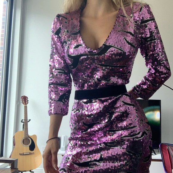 Vintage Pink and black Sequin Dress - Picture 2 of 4